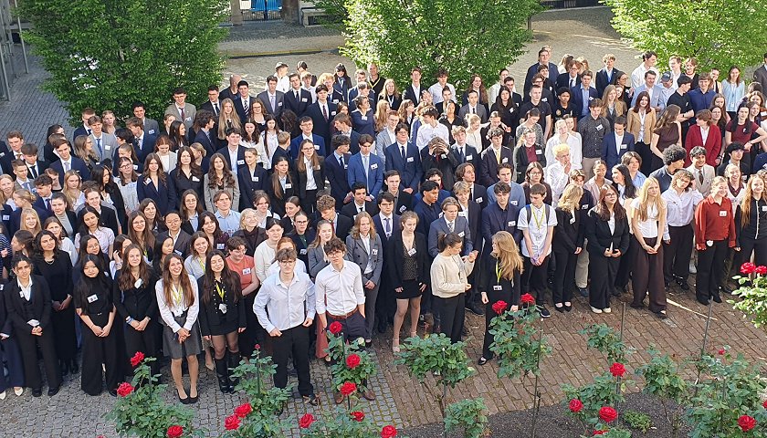 Gruppenfoto der MUNBW Teilnehmer 2026