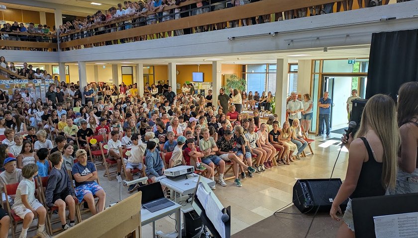 Volles Haus am Schuljahresende am FG
